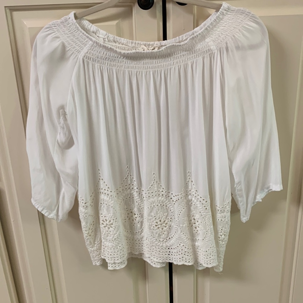 Love stitch cream off shoulder or on shoulder top